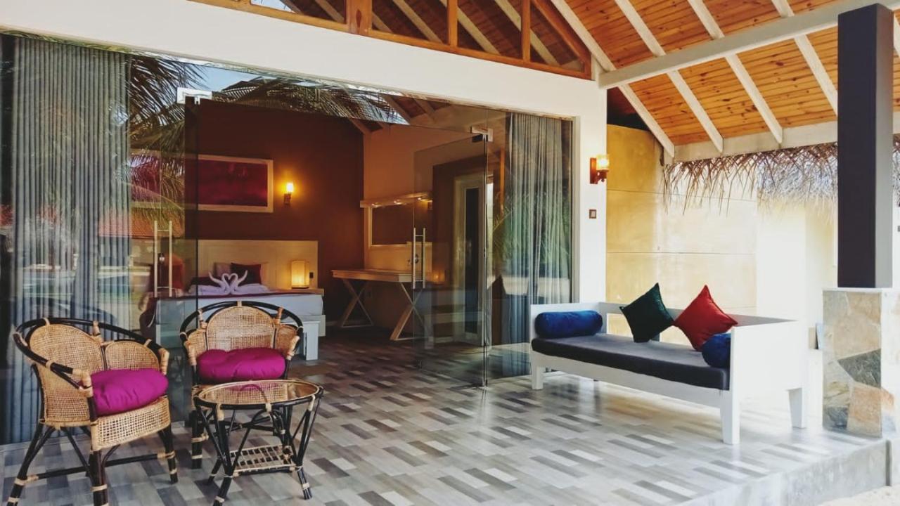 Blue Waves Kite Surfing Beach Resort Kalpitiya Exterior foto