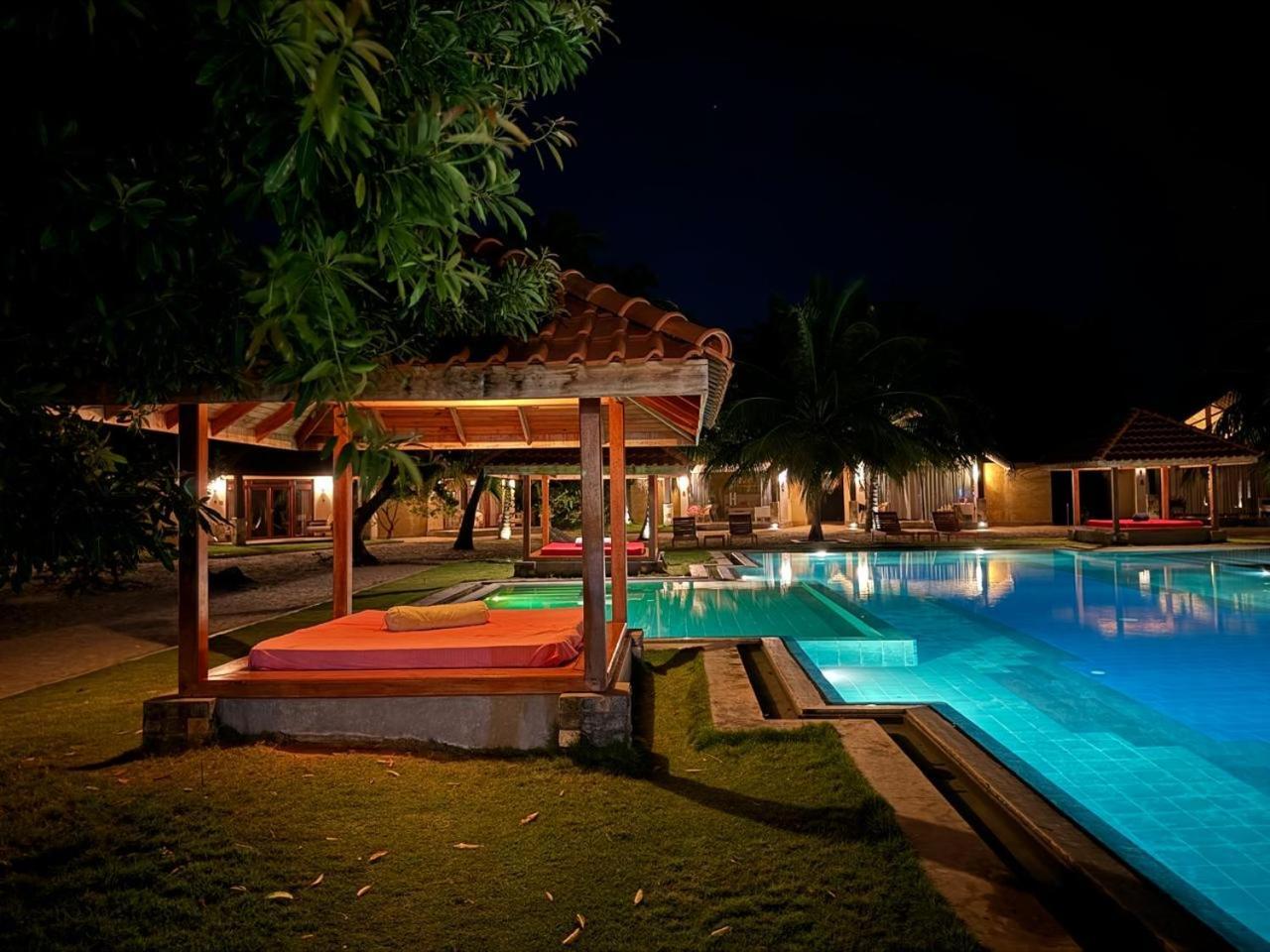 Blue Waves Kite Surfing Beach Resort Kalpitiya Exterior foto